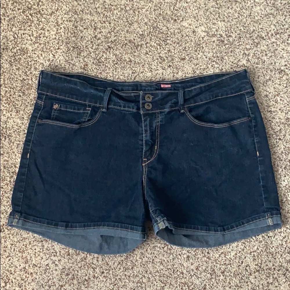 Denizen Levi’s Denim Shorts